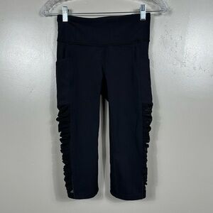 Lululemon Sharp Turns Crop 17" Black Size 4